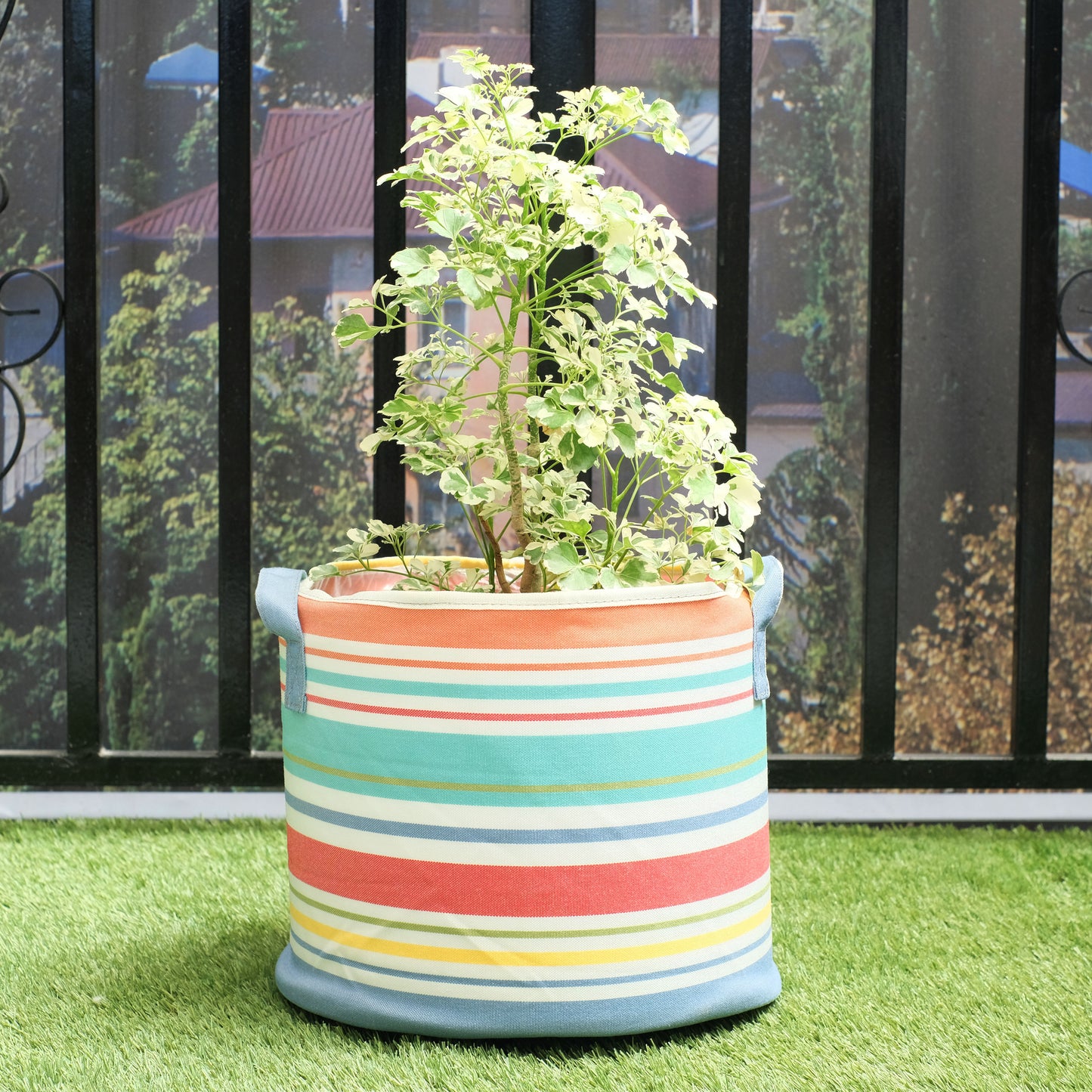 Multi-Color Fabric Planter with Liner