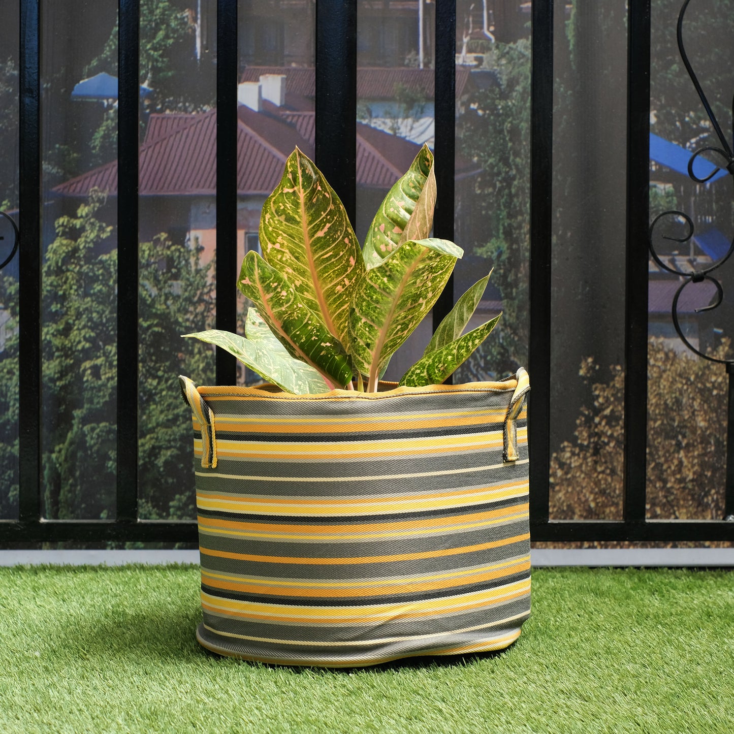 Multi-Color Fabric Planter with Liner